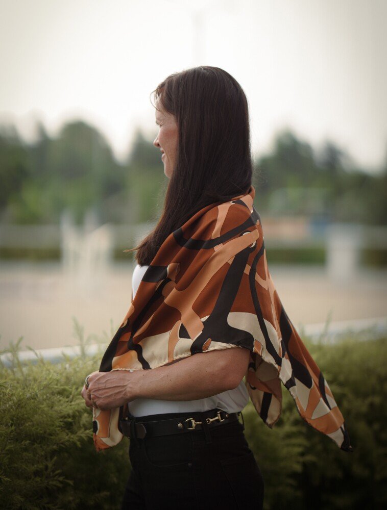 Bits in Sync (Brown)